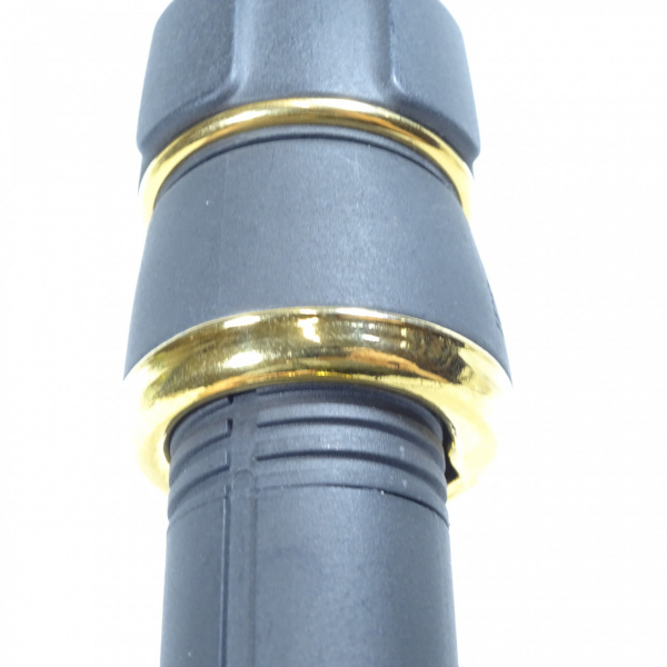 バックテイル JM631R
